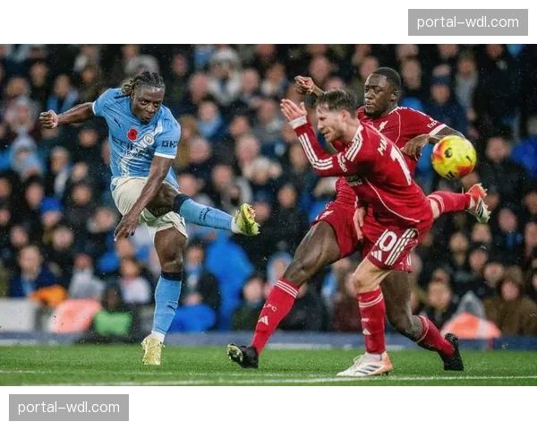 英超第29轮,西汉姆联2-2纽卡,安东尼奥两记头球均来自边路传中 英超第29轮,西汉姆联2-2纽卡,安东尼奥两记头球均来自边路传中