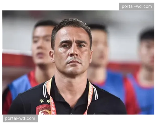 新帅上任:洛杉矶火花在新教练带领下能否重现豪门风采? 新帅上任:洛杉矶火花在新教练带领下能否重现豪门风采?